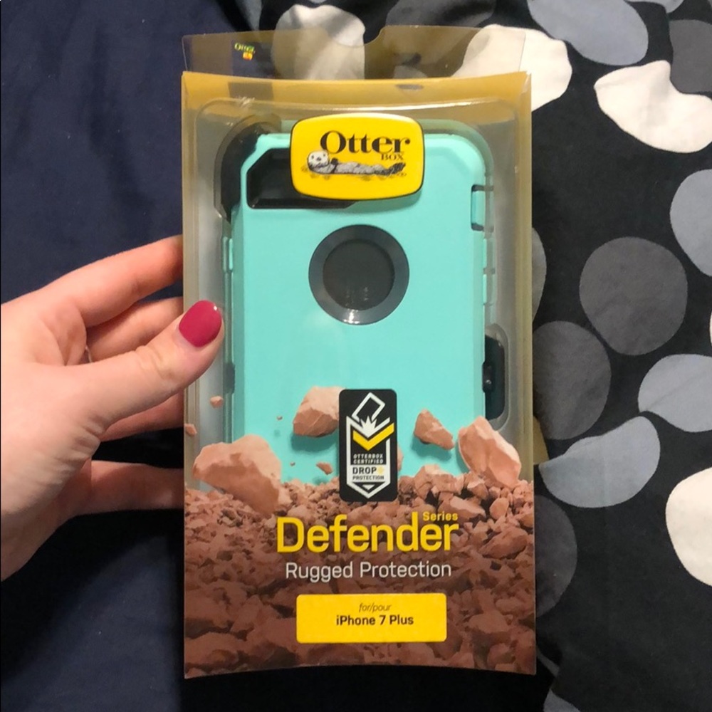 NIB iPhone 7 Plus otterbox